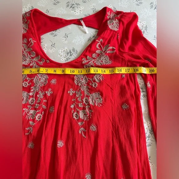 Free People red long sleeve open back floral embroidery mini dress size small. - Picture 10 of 15